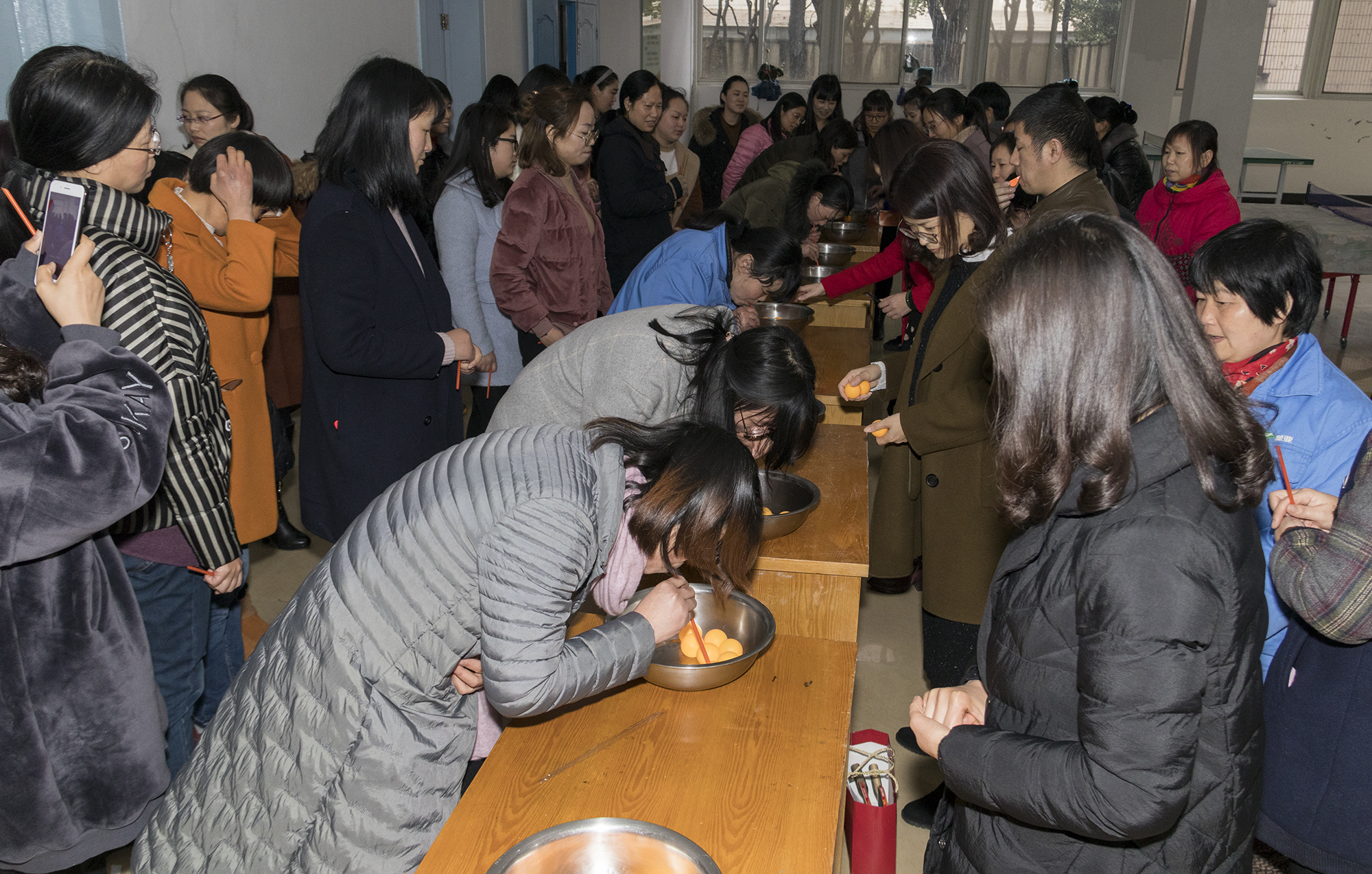 精亚集团热烈庆祝国际劳动妇女节108周年