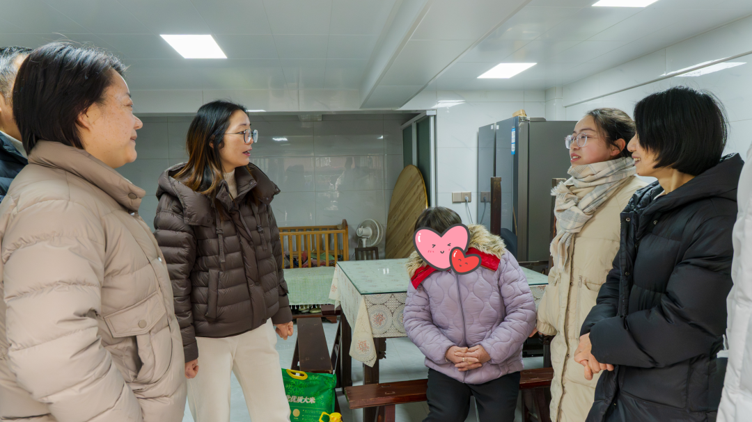 这份暖心年礼,精亚已送达!