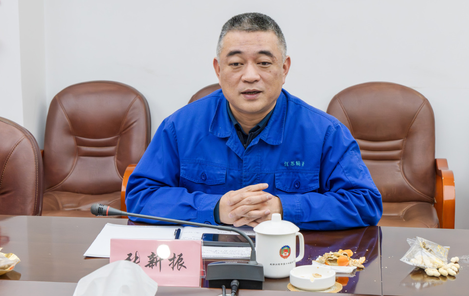 青年-张总.jpg 青年-张总.jpg